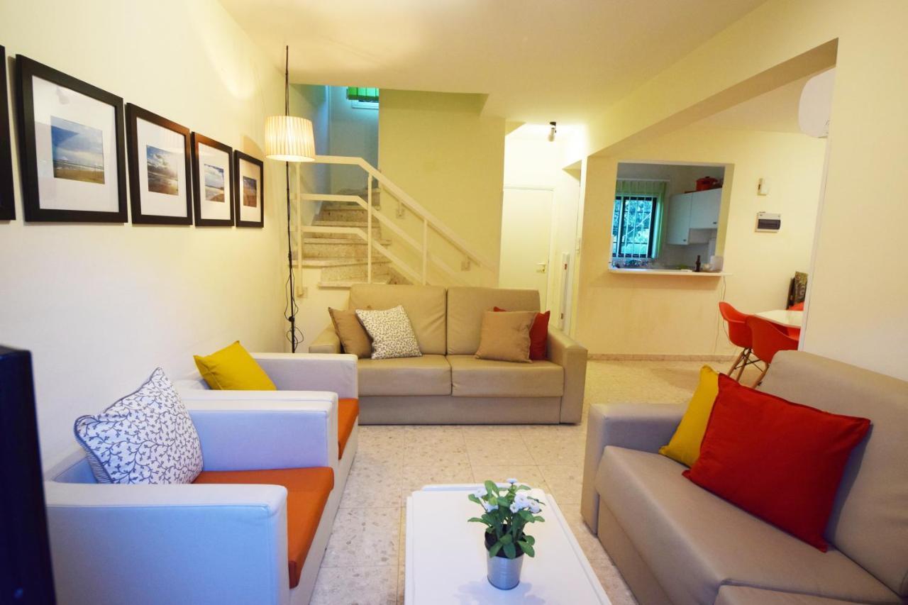 Christos Beach House ラルナカ エクステリア 写真